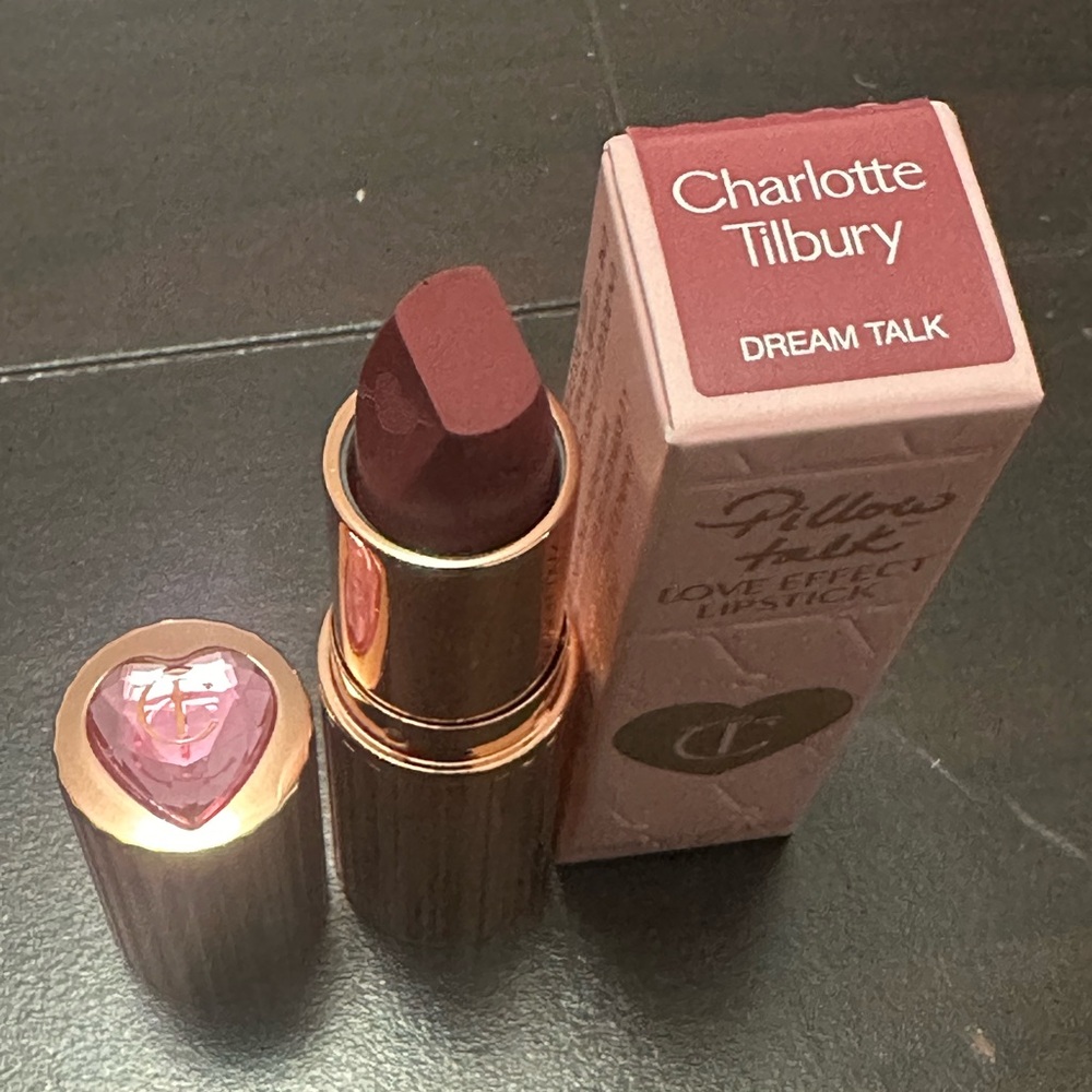 Charlotte Tilbury Love Effect Lipstick in Dream Talk BNIB